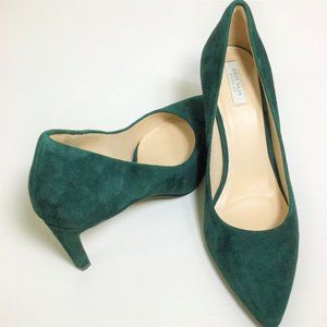emerald green suede pumps